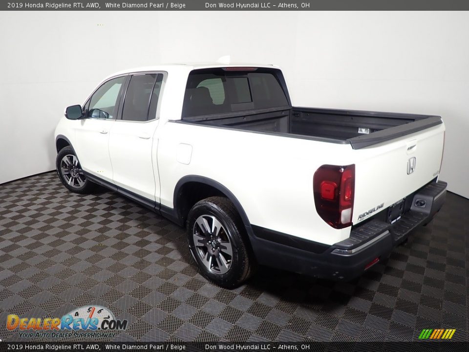 2019 Honda Ridgeline RTL AWD White Diamond Pearl / Beige Photo #13
