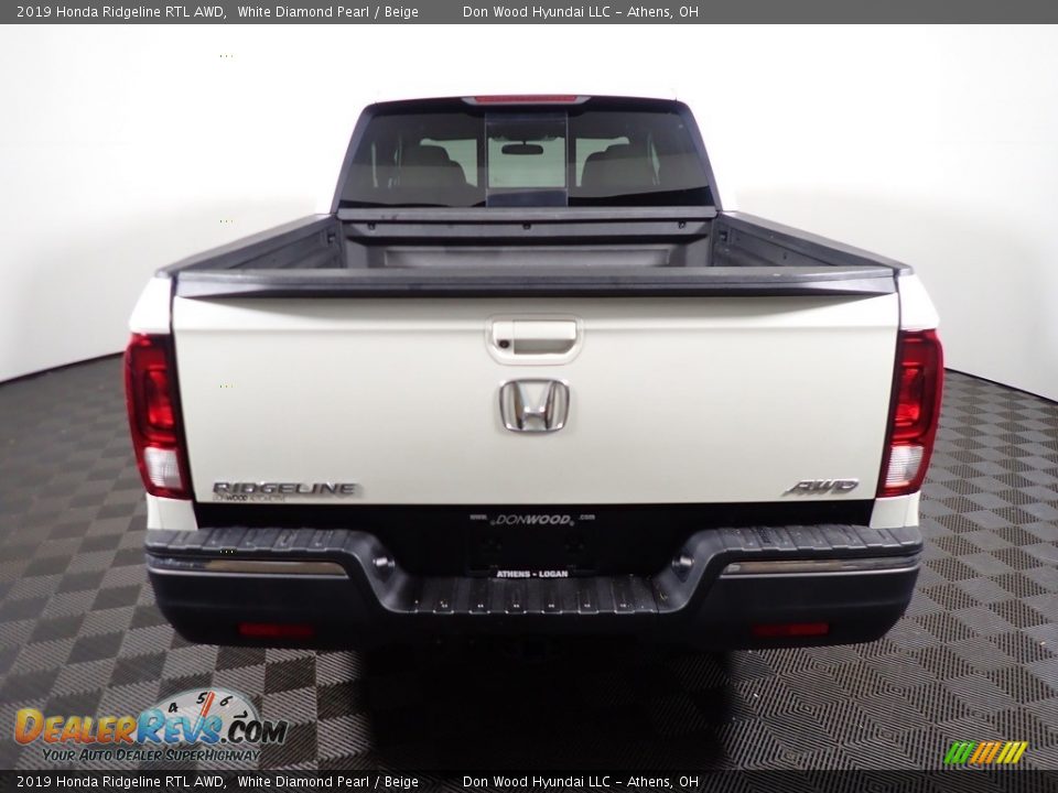 2019 Honda Ridgeline RTL AWD White Diamond Pearl / Beige Photo #14
