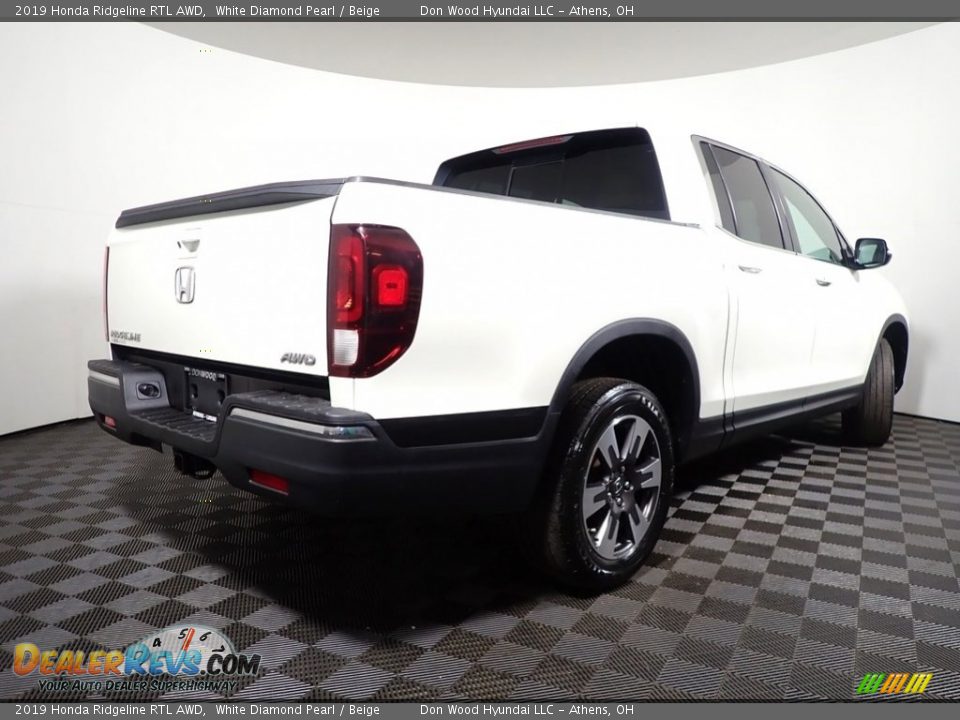 2019 Honda Ridgeline RTL AWD White Diamond Pearl / Beige Photo #16