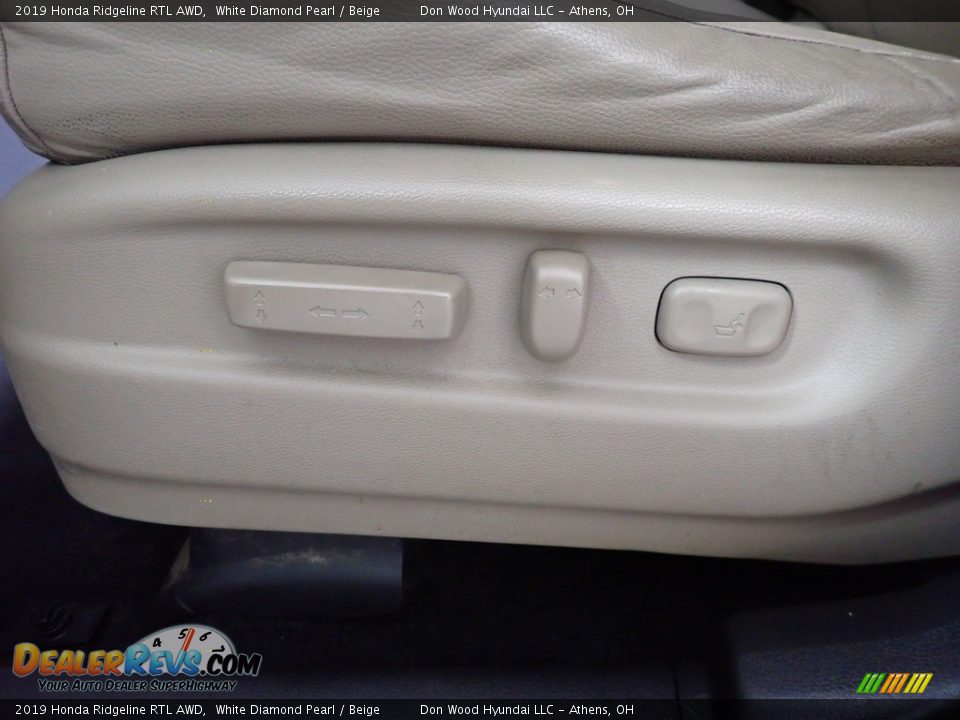 2019 Honda Ridgeline RTL AWD White Diamond Pearl / Beige Photo #21