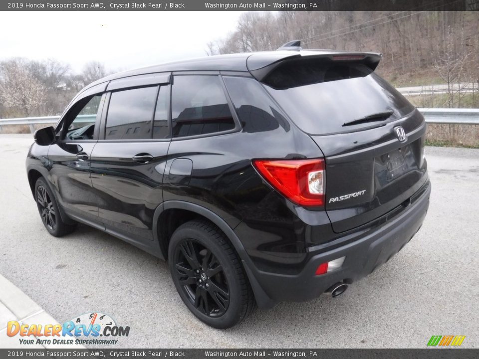 2019 Honda Passport Sport AWD Crystal Black Pearl / Black Photo #14