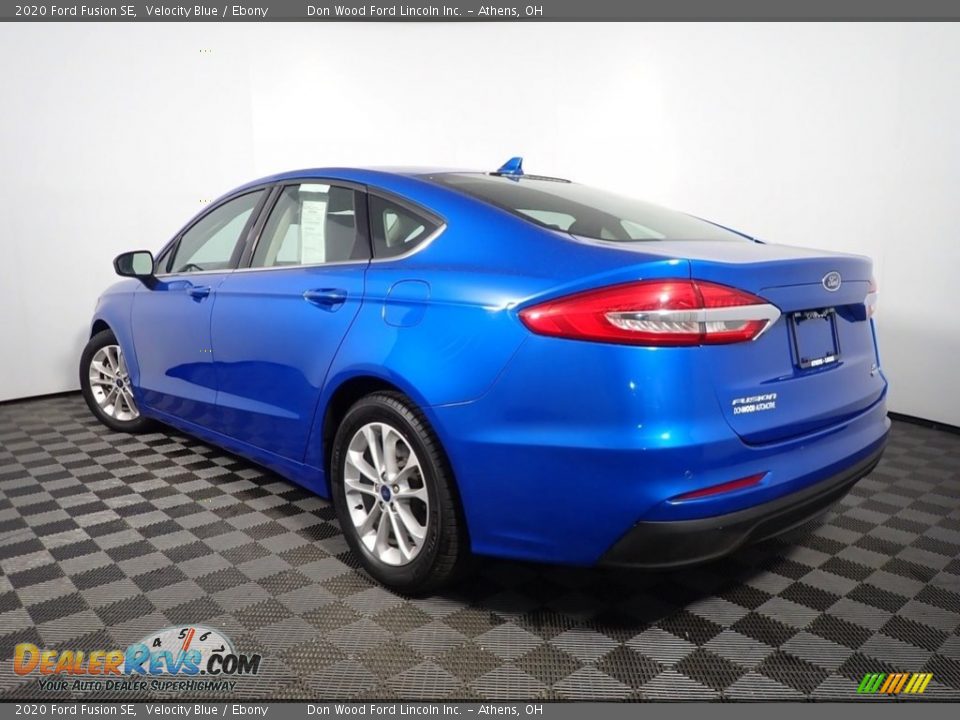 2020 Ford Fusion SE Velocity Blue / Ebony Photo #12