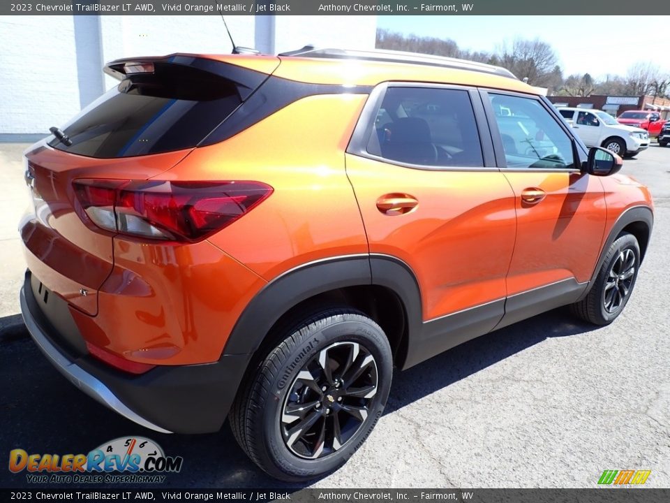 2023 Chevrolet TrailBlazer LT AWD Vivid Orange Metallic / Jet Black Photo #3