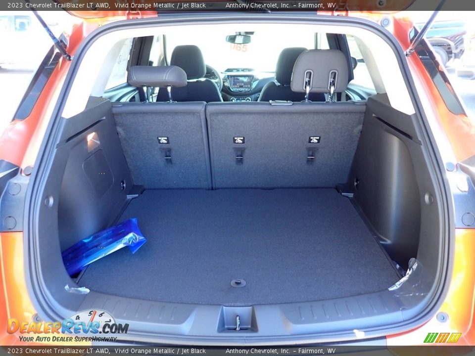 2023 Chevrolet TrailBlazer LT AWD Vivid Orange Metallic / Jet Black Photo #5