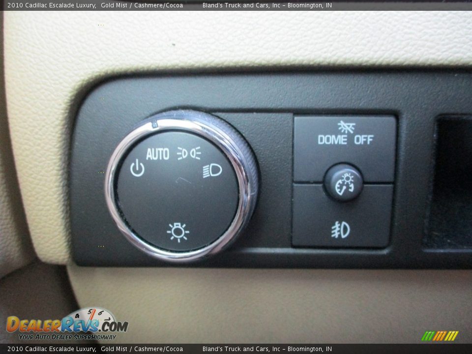 2010 Cadillac Escalade Luxury Gold Mist / Cashmere/Cocoa Photo #19