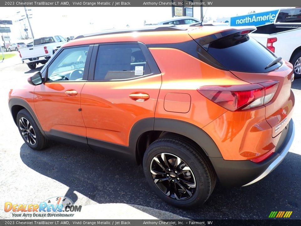 2023 Chevrolet TrailBlazer LT AWD Vivid Orange Metallic / Jet Black Photo #6