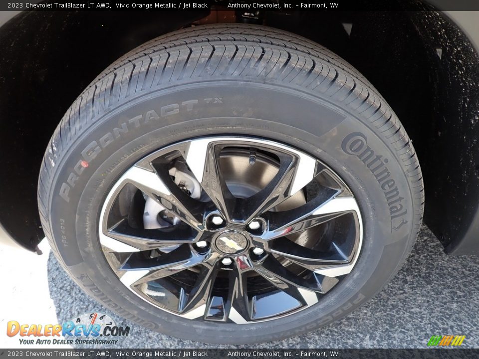 2023 Chevrolet TrailBlazer LT AWD Vivid Orange Metallic / Jet Black Photo #10