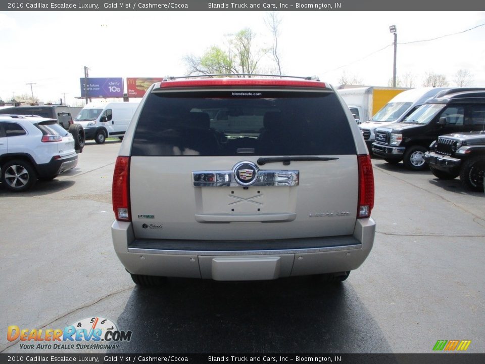 2010 Cadillac Escalade Luxury Gold Mist / Cashmere/Cocoa Photo #29