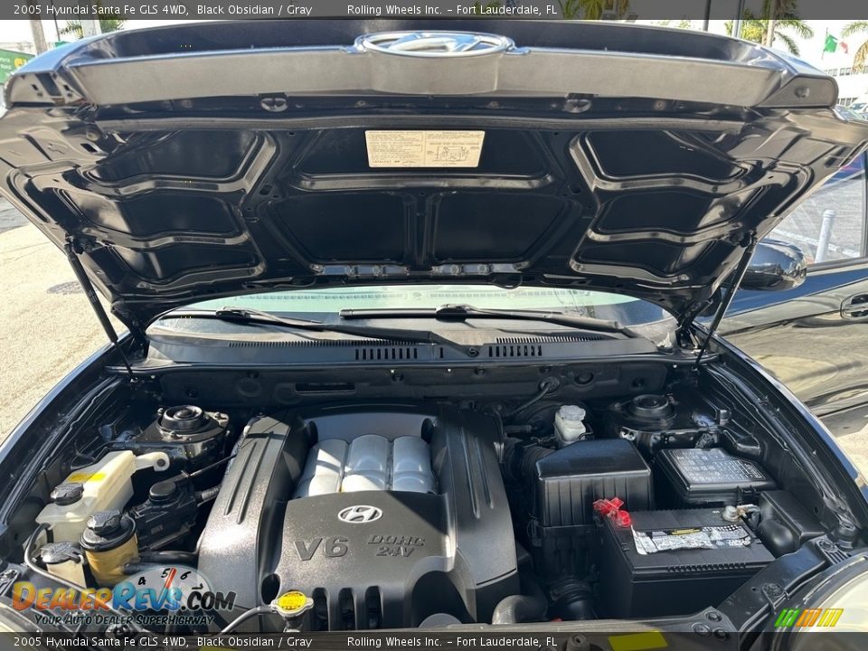 2005 Hyundai Santa Fe GLS 4WD Black Obsidian / Gray Photo #35