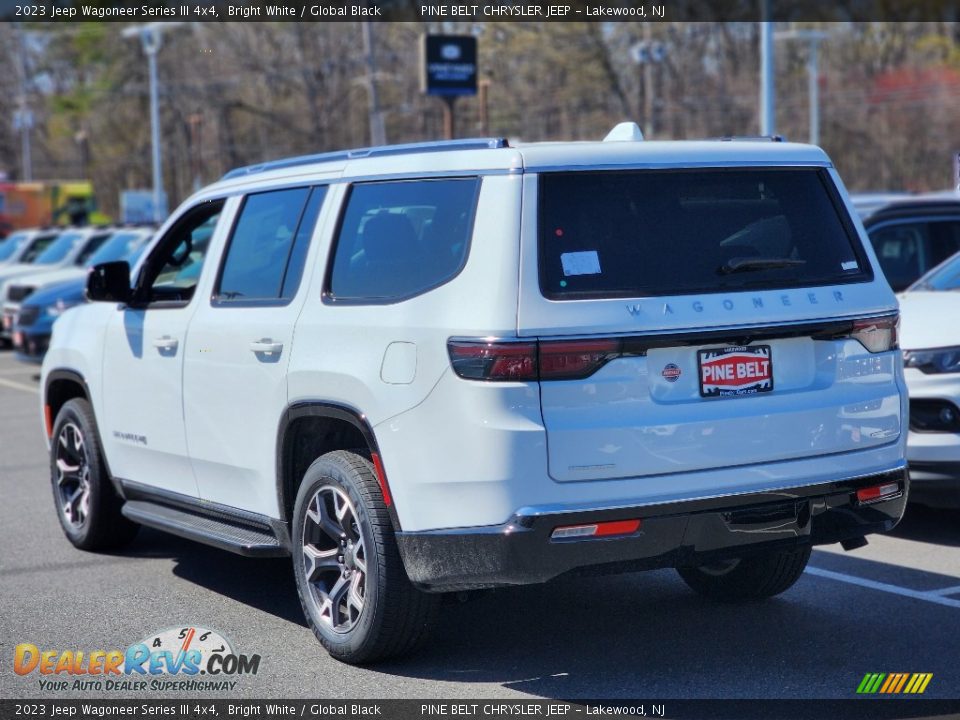 2023 Jeep Wagoneer Series III 4x4 Bright White / Global Black Photo #4