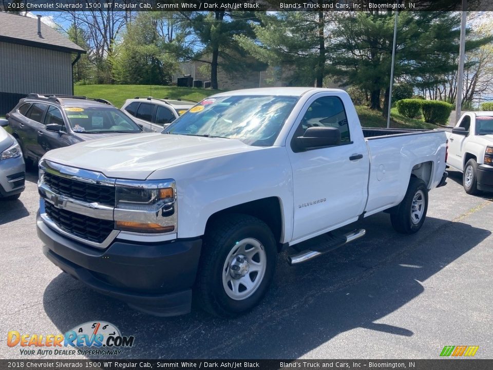 Front 3/4 View of 2018 Chevrolet Silverado 1500 WT Regular Cab Photo #4