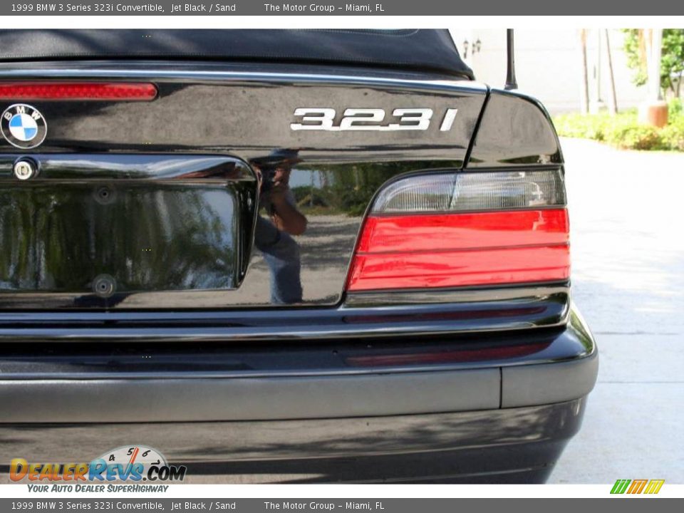 1999 BMW 3 Series 323i Convertible Jet Black / Sand Photo #28