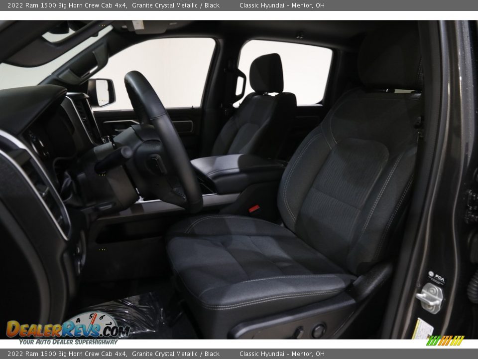 2022 Ram 1500 Big Horn Crew Cab 4x4 Granite Crystal Metallic / Black Photo #5