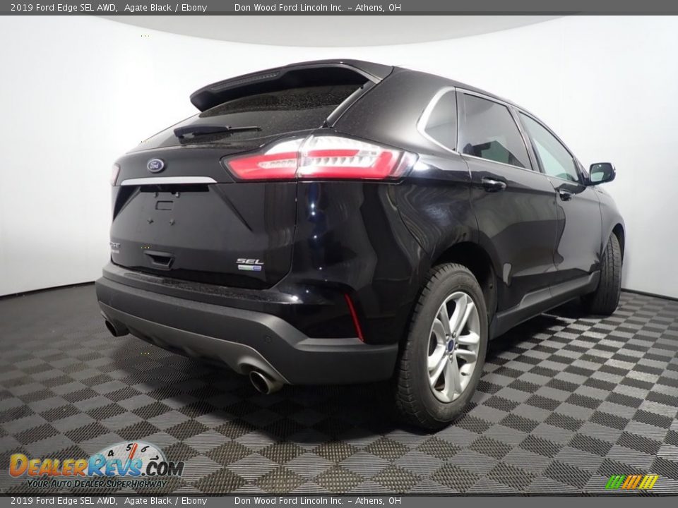 2019 Ford Edge SEL AWD Agate Black / Ebony Photo #17