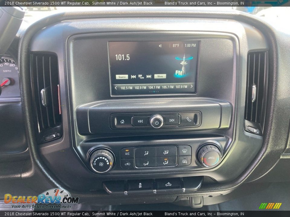 Controls of 2018 Chevrolet Silverado 1500 WT Regular Cab Photo #19