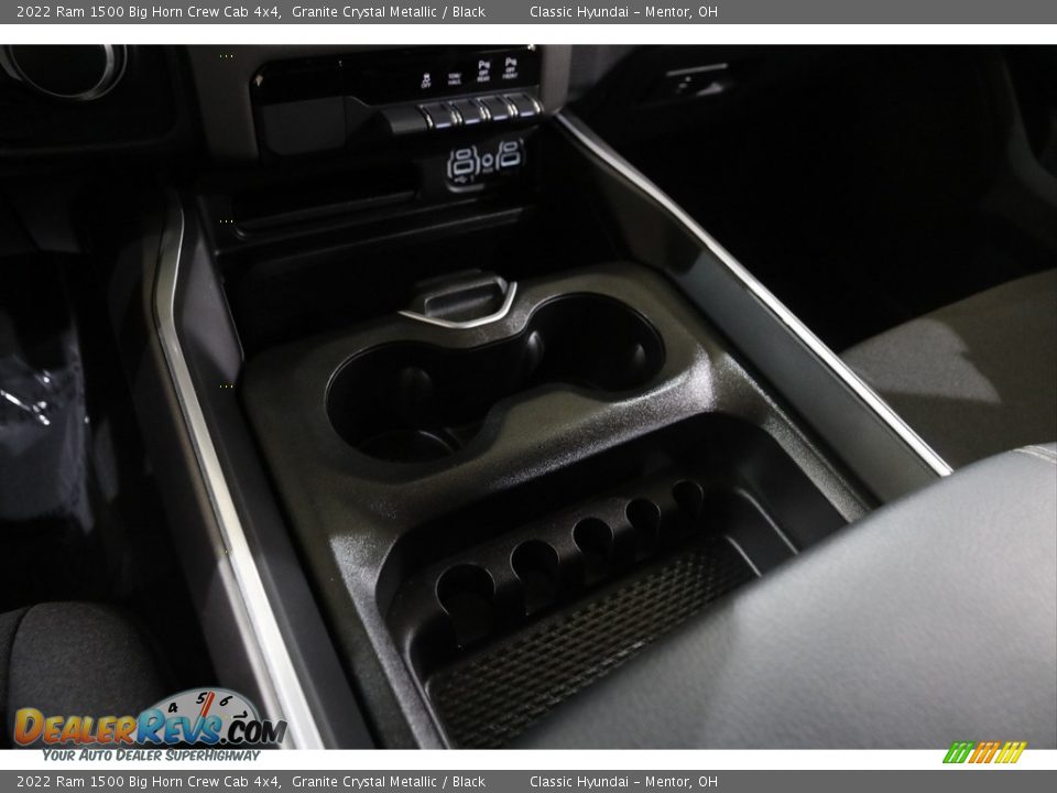 2022 Ram 1500 Big Horn Crew Cab 4x4 Granite Crystal Metallic / Black Photo #16