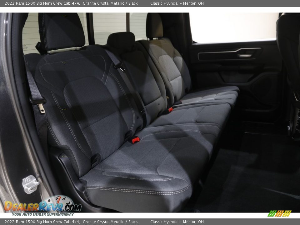 2022 Ram 1500 Big Horn Crew Cab 4x4 Granite Crystal Metallic / Black Photo #20