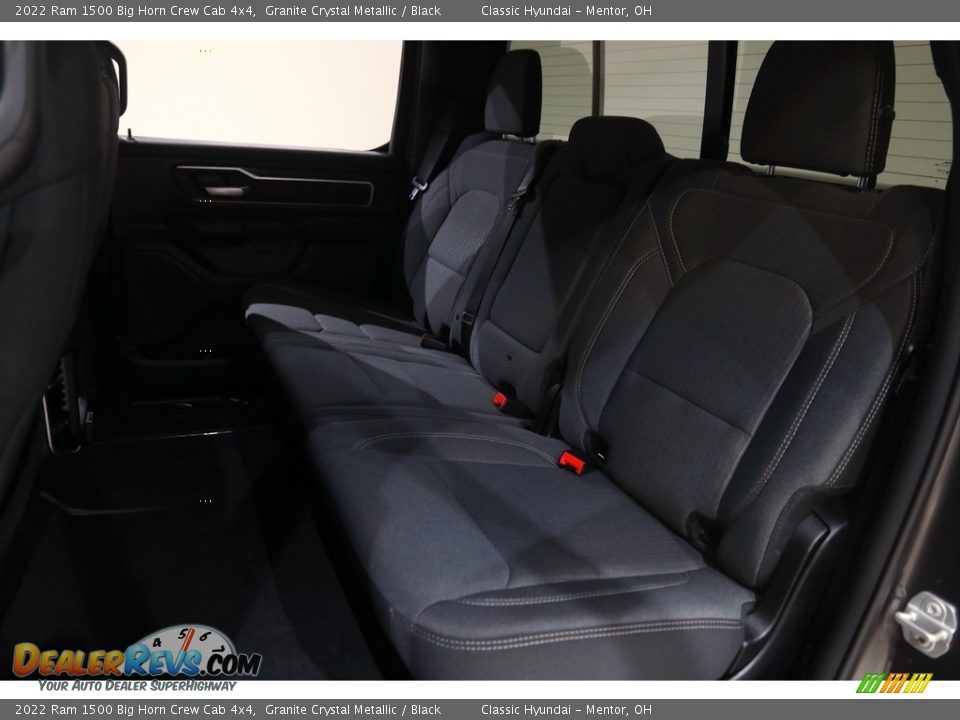 2022 Ram 1500 Big Horn Crew Cab 4x4 Granite Crystal Metallic / Black Photo #21
