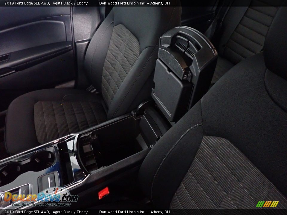 2019 Ford Edge SEL AWD Agate Black / Ebony Photo #33
