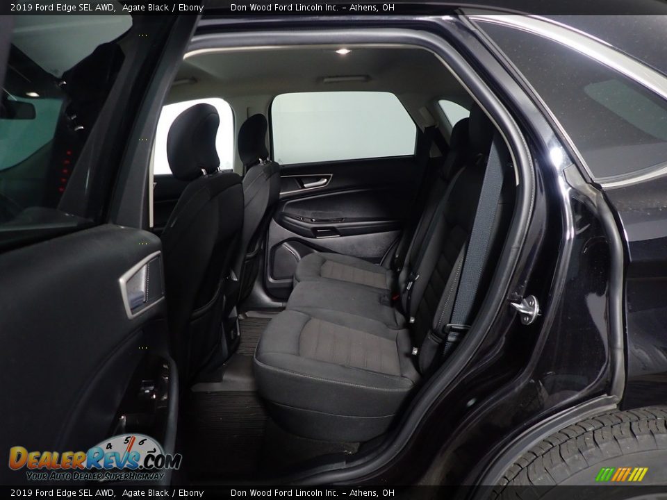 2019 Ford Edge SEL AWD Agate Black / Ebony Photo #35