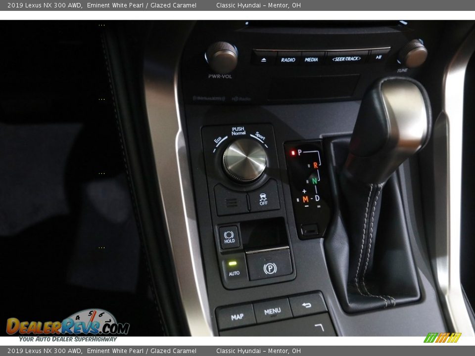 2019 Lexus NX 300 AWD Eminent White Pearl / Glazed Caramel Photo #16