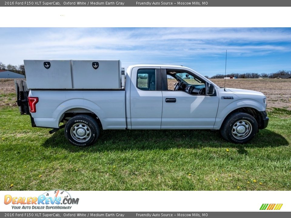 2016 Ford F150 XLT SuperCab Oxford White / Medium Earth Gray Photo #3