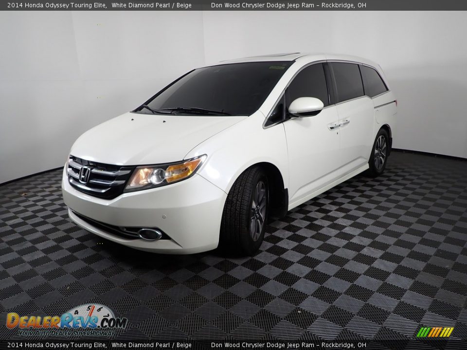 2014 Honda Odyssey Touring Elite White Diamond Pearl / Beige Photo #8