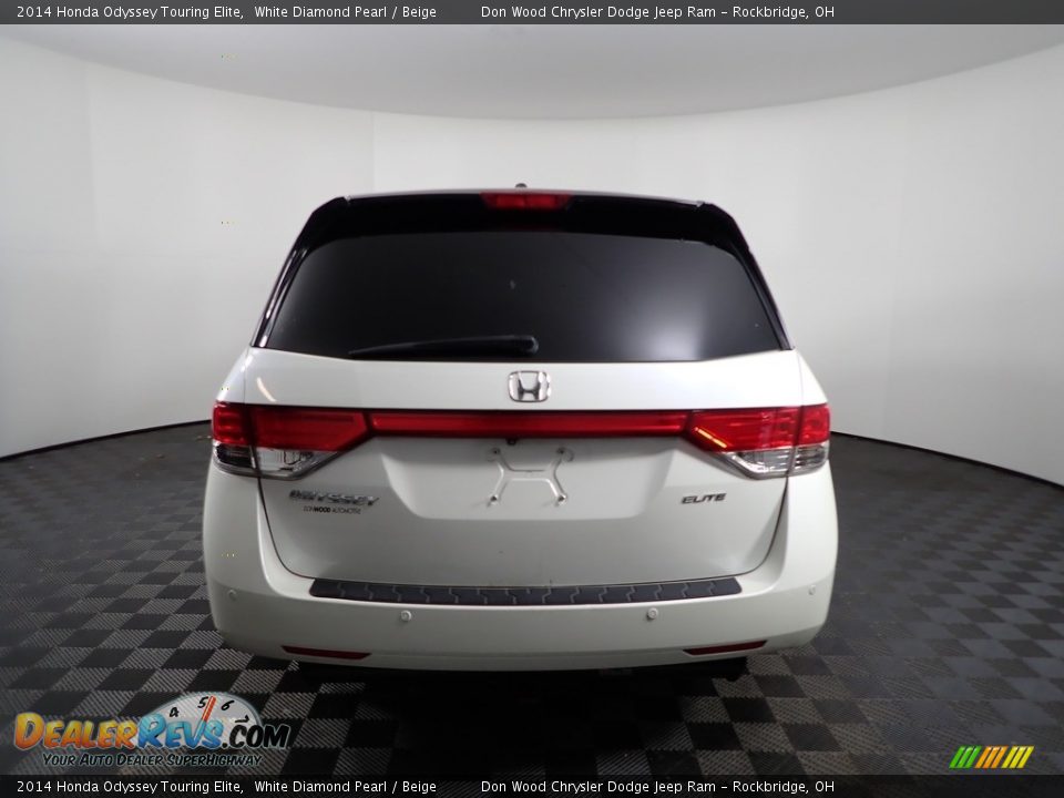 2014 Honda Odyssey Touring Elite White Diamond Pearl / Beige Photo #10