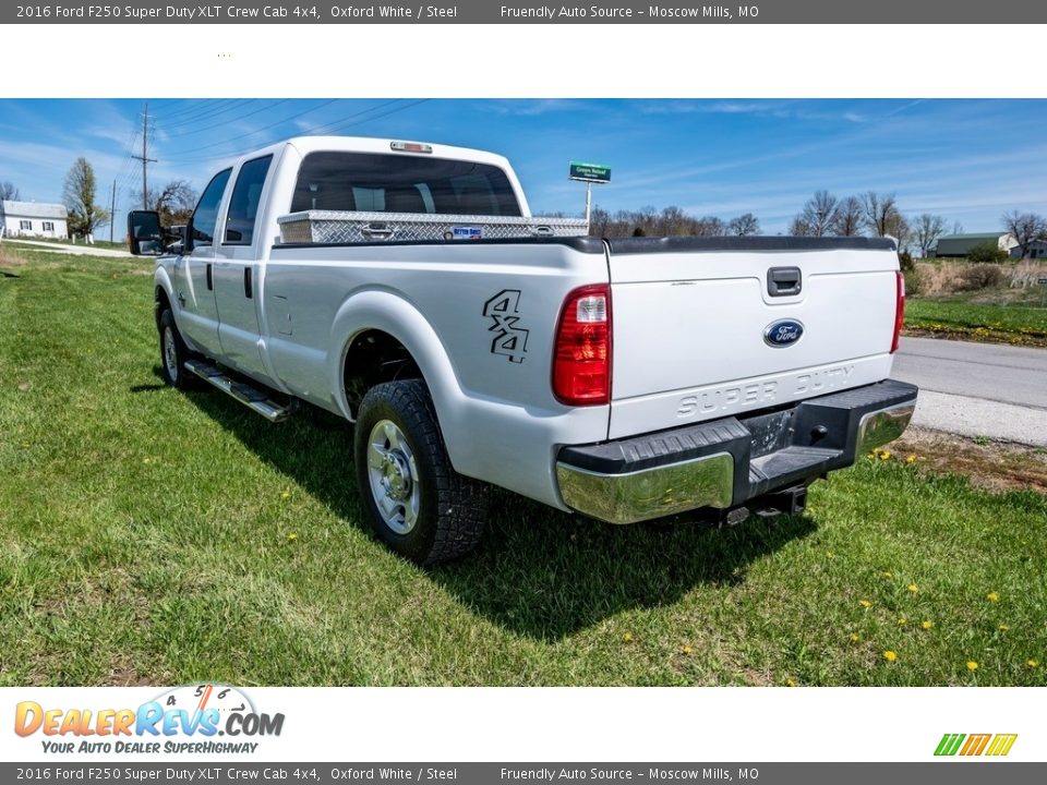 2016 Ford F250 Super Duty XLT Crew Cab 4x4 Oxford White / Steel Photo #5