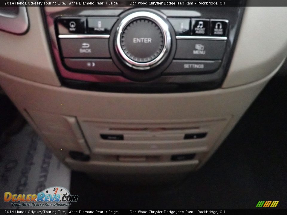 2014 Honda Odyssey Touring Elite White Diamond Pearl / Beige Photo #24