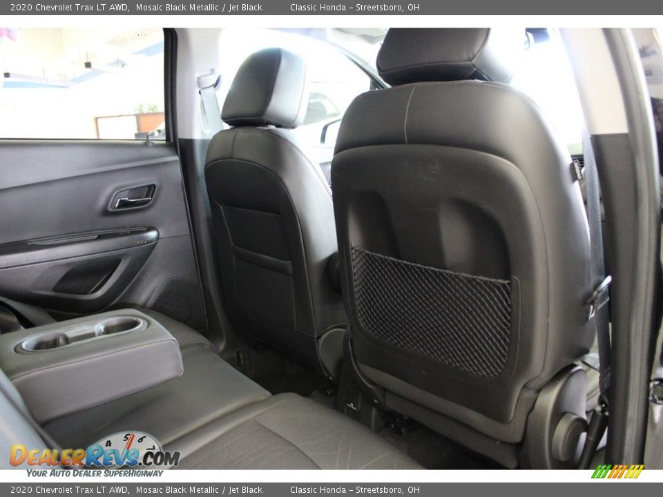 2020 Chevrolet Trax LT AWD Mosaic Black Metallic / Jet Black Photo #36