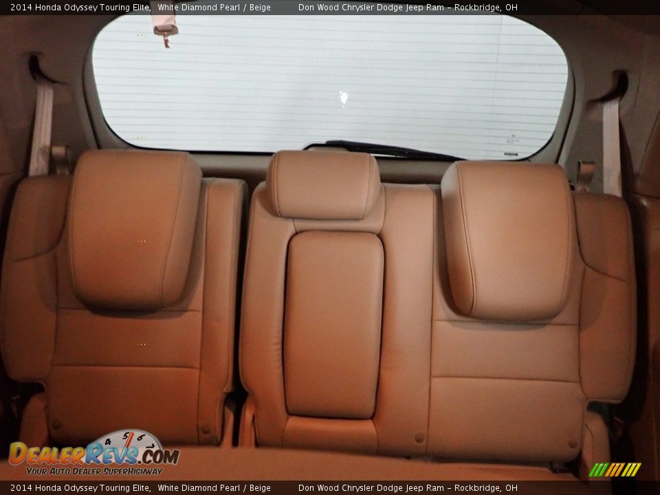 2014 Honda Odyssey Touring Elite White Diamond Pearl / Beige Photo #30