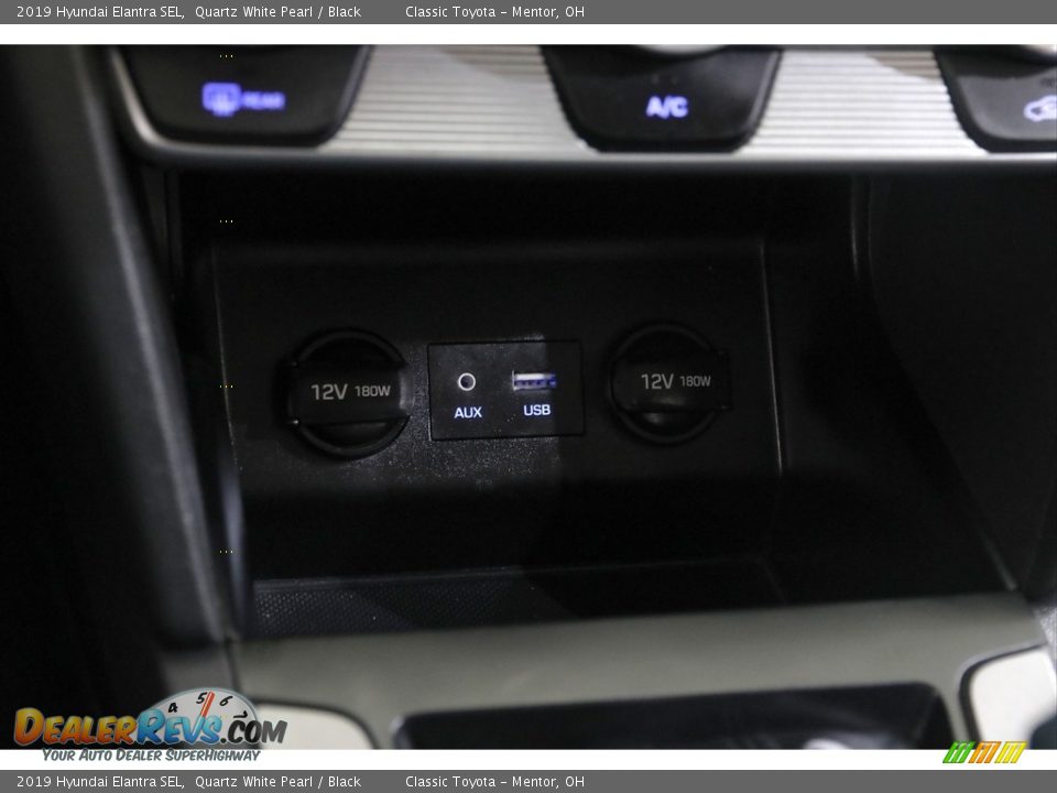 2019 Hyundai Elantra SEL Quartz White Pearl / Black Photo #11