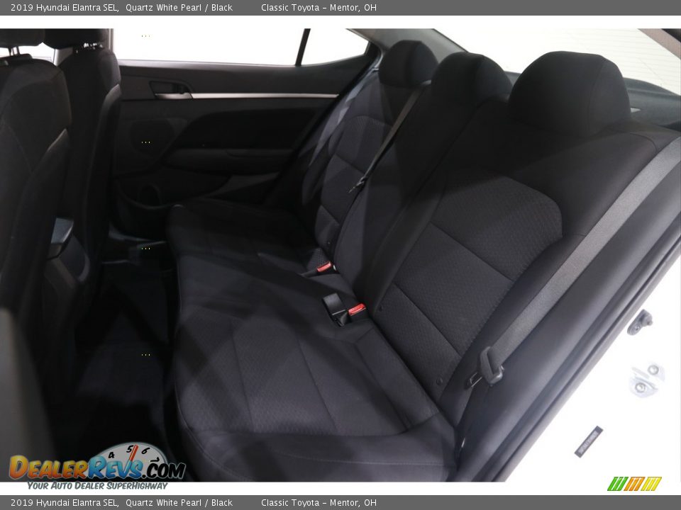 2019 Hyundai Elantra SEL Quartz White Pearl / Black Photo #15