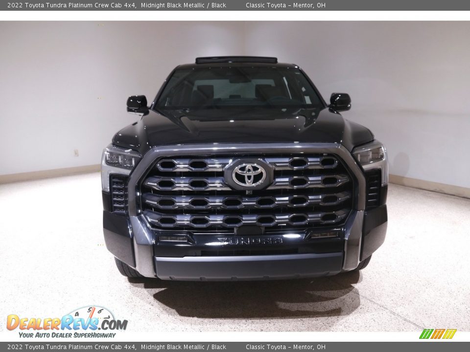 2022 Toyota Tundra Platinum Crew Cab 4x4 Midnight Black Metallic / Black Photo #2