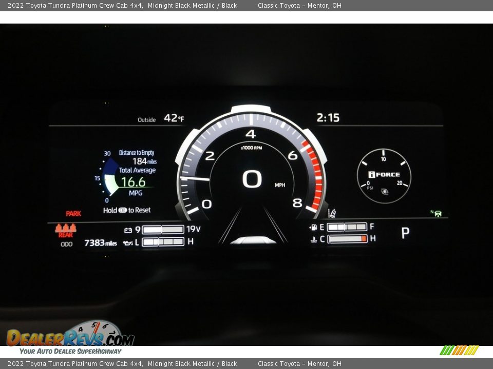 2022 Toyota Tundra Platinum Crew Cab 4x4 Midnight Black Metallic / Black Photo #10