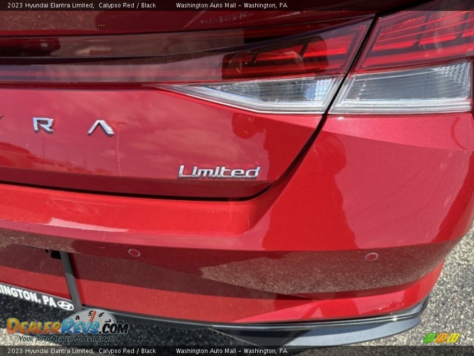 2023 Hyundai Elantra Limited Calypso Red / Black Photo #3