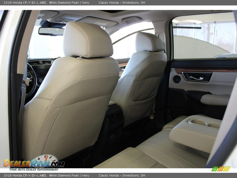 2018 Honda CR-V EX-L AWD White Diamond Pearl / Ivory Photo #31