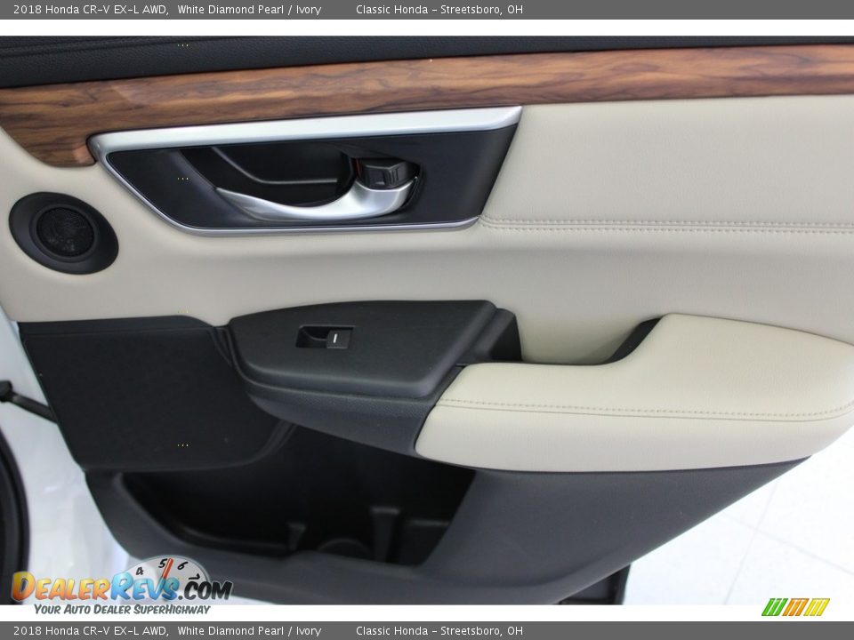 2018 Honda CR-V EX-L AWD White Diamond Pearl / Ivory Photo #34