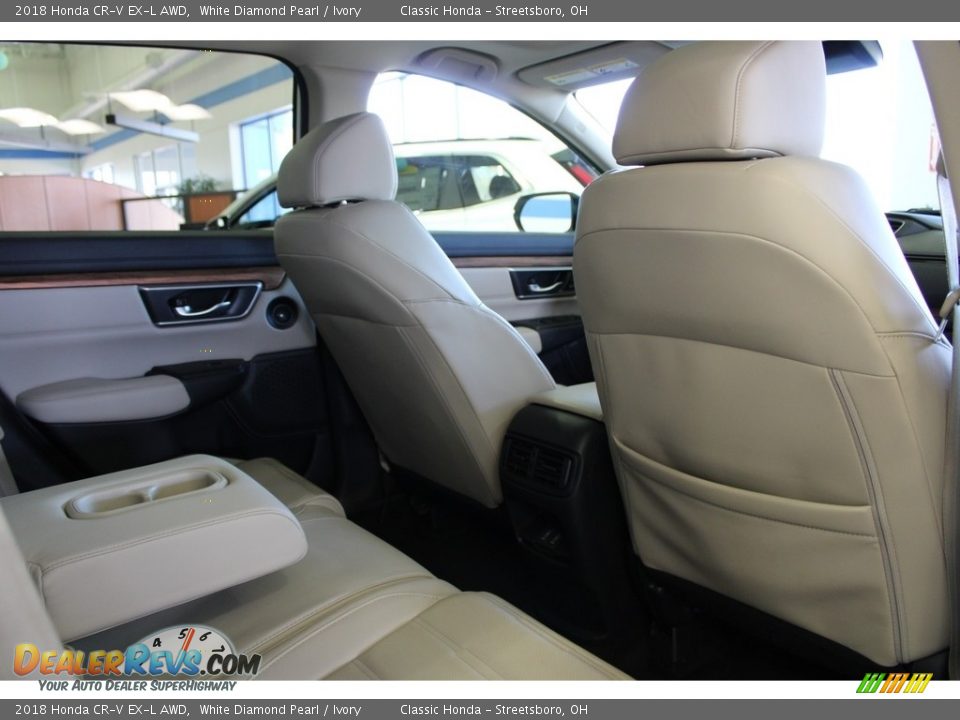 2018 Honda CR-V EX-L AWD White Diamond Pearl / Ivory Photo #35