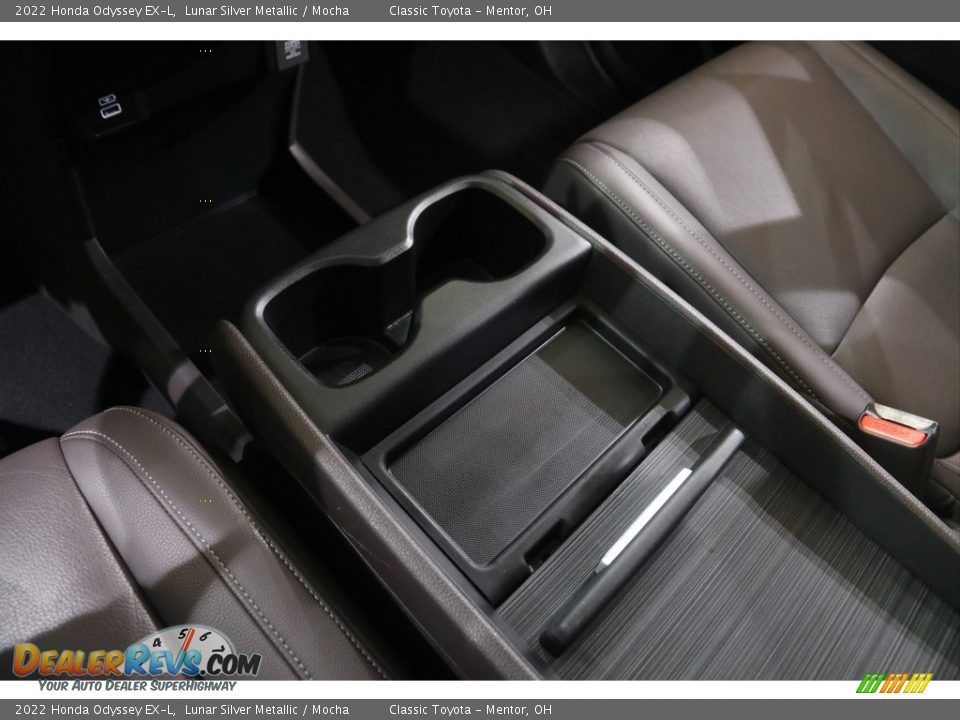 2022 Honda Odyssey EX-L Lunar Silver Metallic / Mocha Photo #16