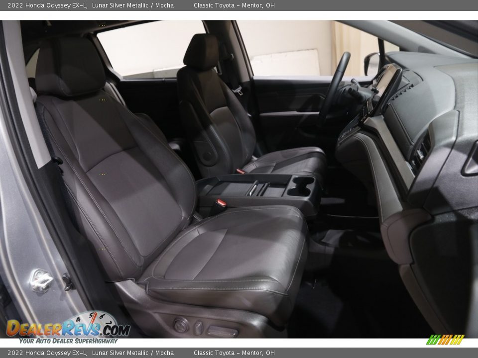 2022 Honda Odyssey EX-L Lunar Silver Metallic / Mocha Photo #17
