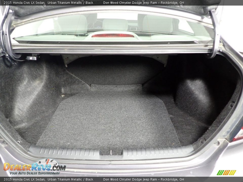 2015 Honda Civic LX Sedan Urban Titanium Metallic / Black Photo #8