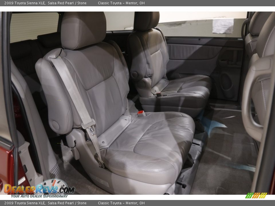 2009 Toyota Sienna XLE Salsa Red Pearl / Stone Photo #16