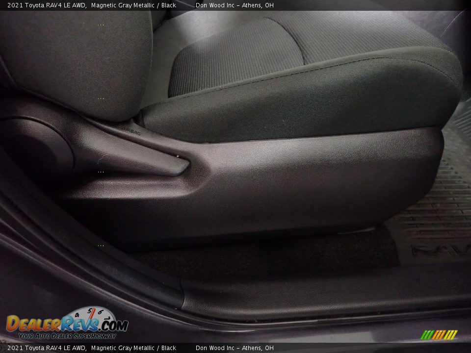 2021 Toyota RAV4 LE AWD Magnetic Gray Metallic / Black Photo #36