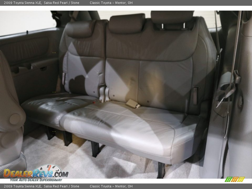 2009 Toyota Sienna XLE Salsa Red Pearl / Stone Photo #18