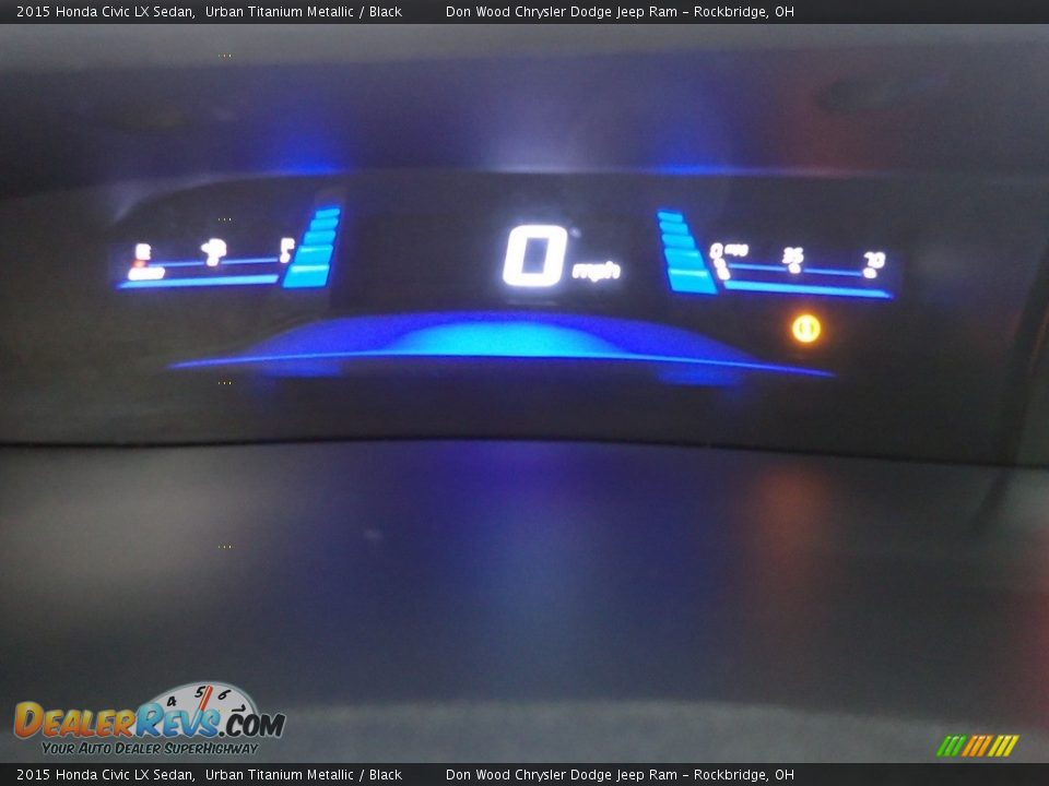 2015 Honda Civic LX Sedan Urban Titanium Metallic / Black Photo #17