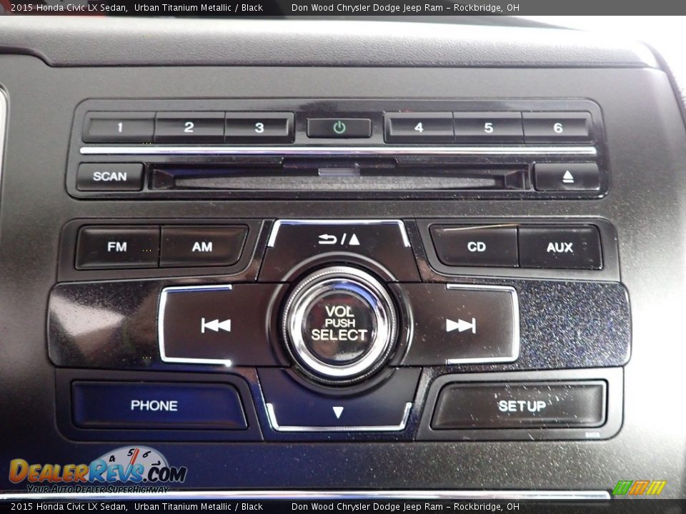 2015 Honda Civic LX Sedan Urban Titanium Metallic / Black Photo #19