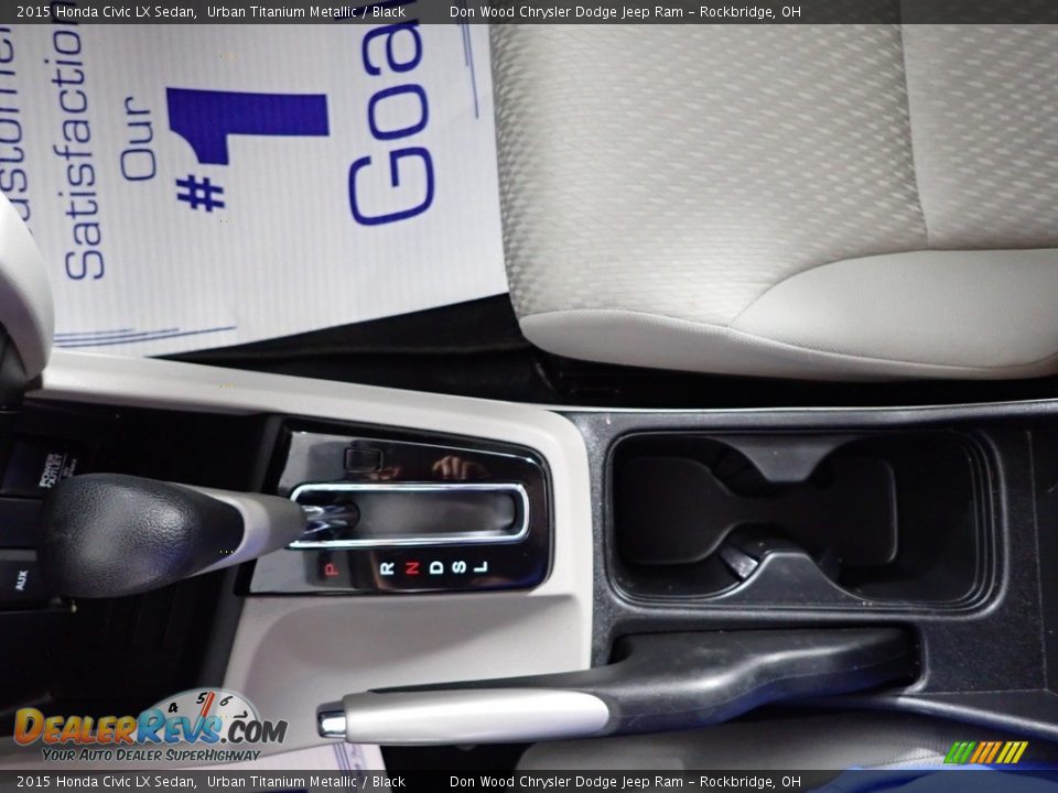 2015 Honda Civic LX Sedan Urban Titanium Metallic / Black Photo #21