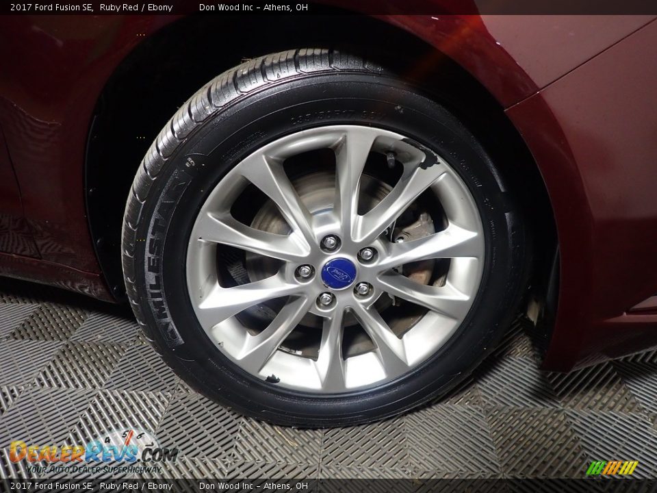 2017 Ford Fusion SE Ruby Red / Ebony Photo #36